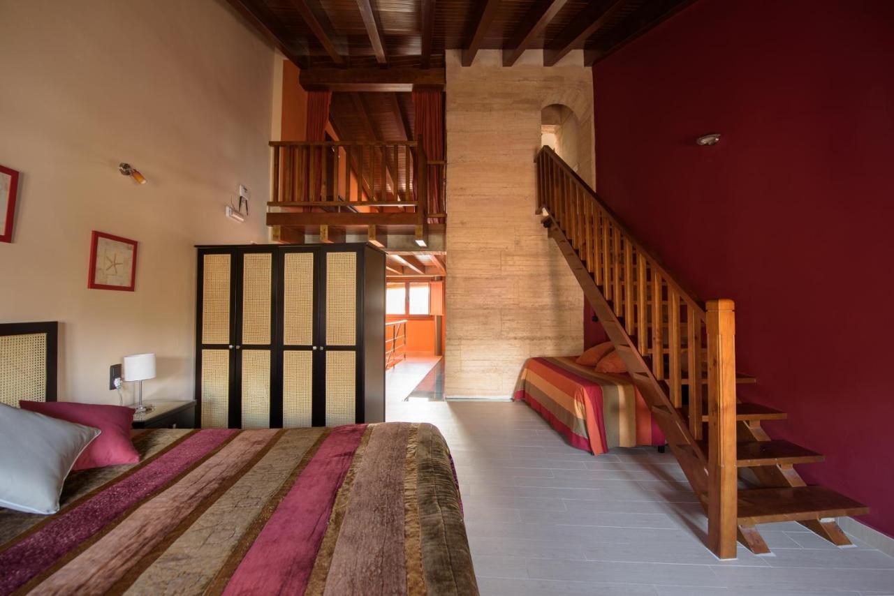 Casa Lucia Villa Requena Bagian luar foto